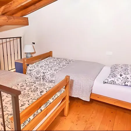 Spacious In The Center Of Bedero - *
