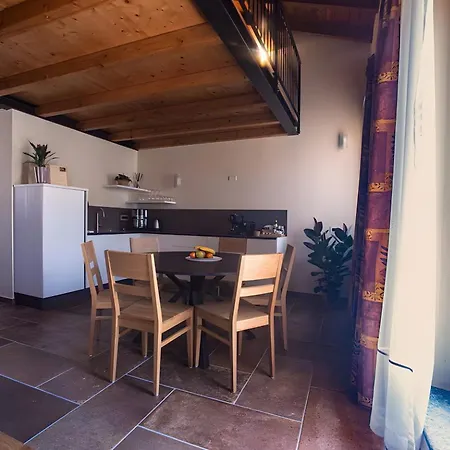 Spacious In The Center Of Bedero - Lejlighed *