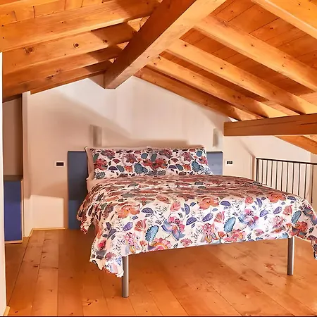 Spacious In The Center Of Bedero - *