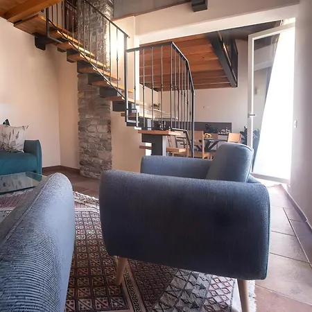 Spacious In The Center Of Bedero - *