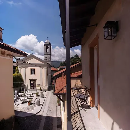 Spacious In The Center Of Bedero -